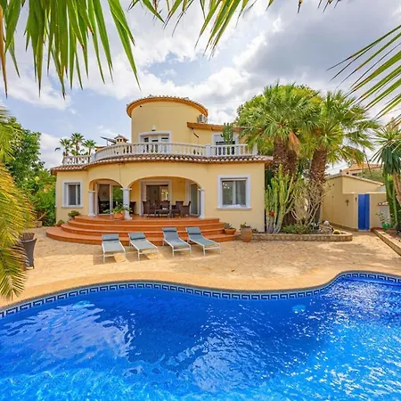Duke - Plusholidays Villa Casas de Torrat