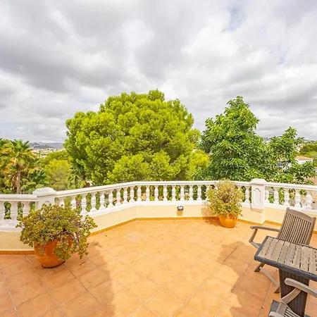 Duke - Plusholidays Villa *