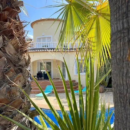 Duke - Plusholidays Villa *