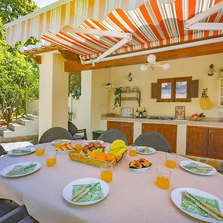 Duke - Plusholidays Villa Casas de Torrat
