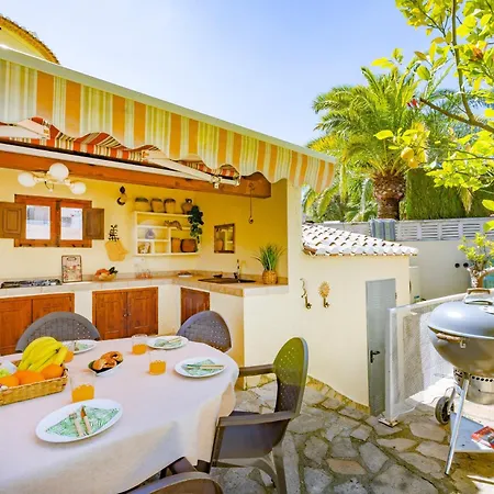 Duke - Plusholidays Villa Casas de Torrat