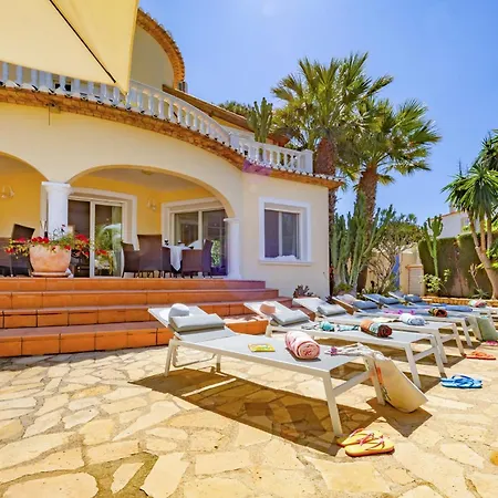 Villa Duke - Plusholidays