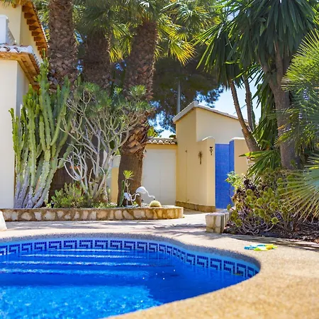 Duke - Plusholidays * Casas de Torrat