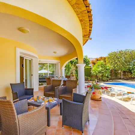 Duke - Plusholidays Villa Casas de Torrat