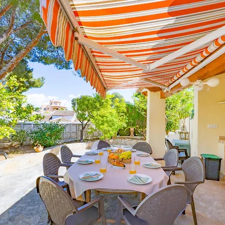 Duke - Plusholidays Villa